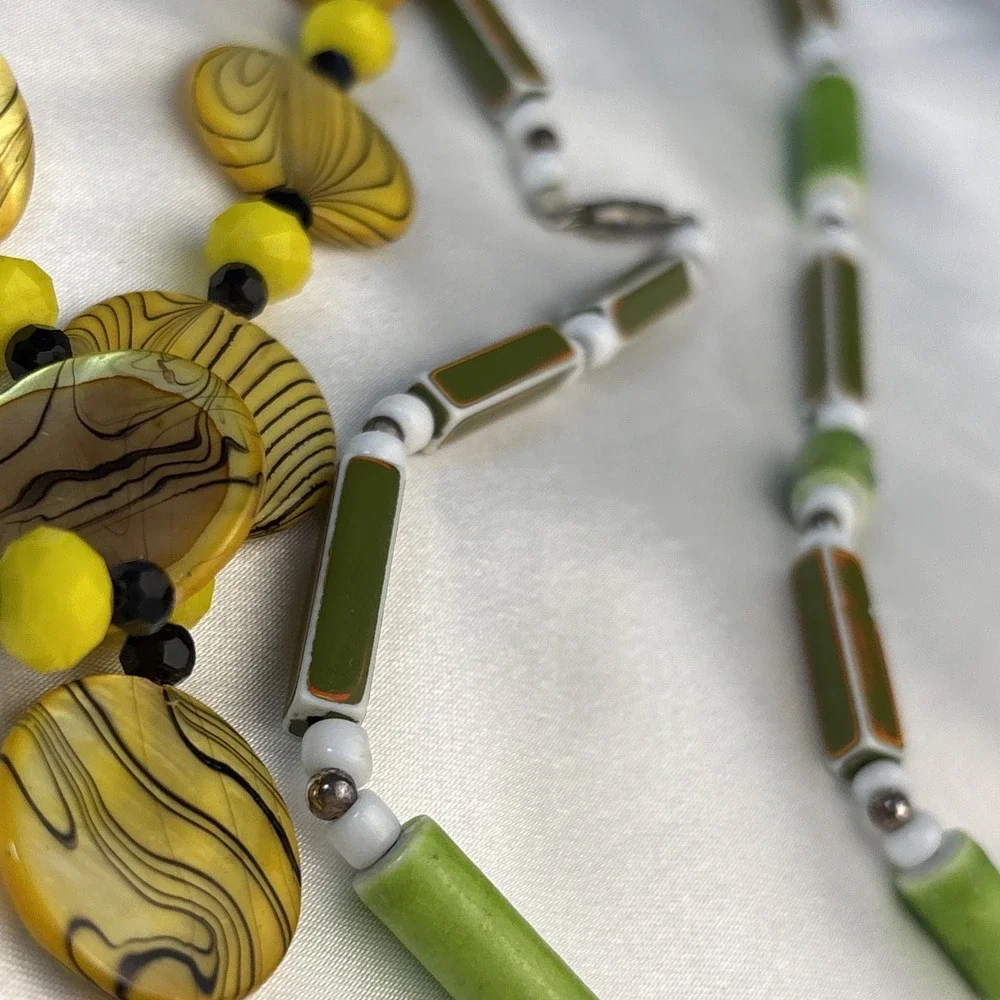 Yellow Green Beaded Necklaces 20